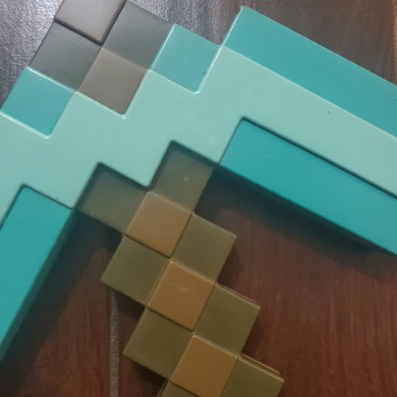 Minecraft sword - Picture 2 of 2